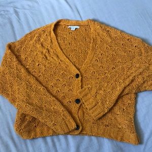 Cropped cardigan
